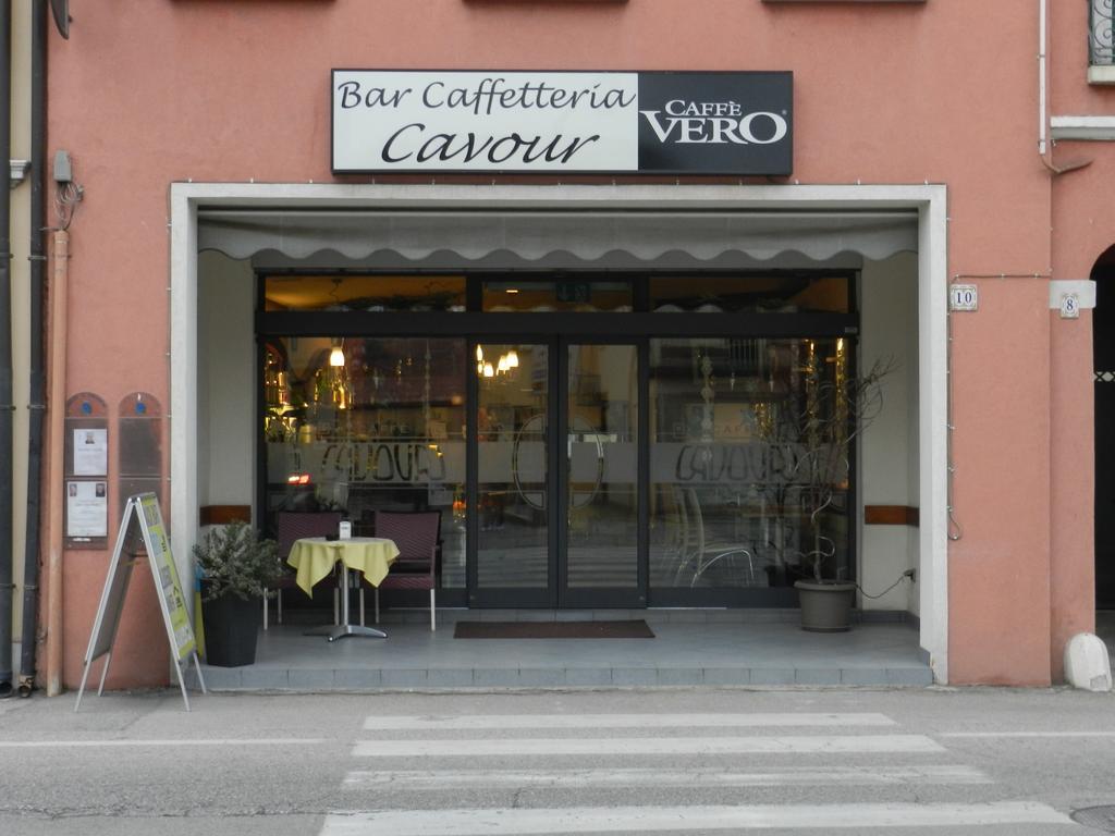 Locanda Trattoria Caffe Cavour Cittadella Eksteriør billede