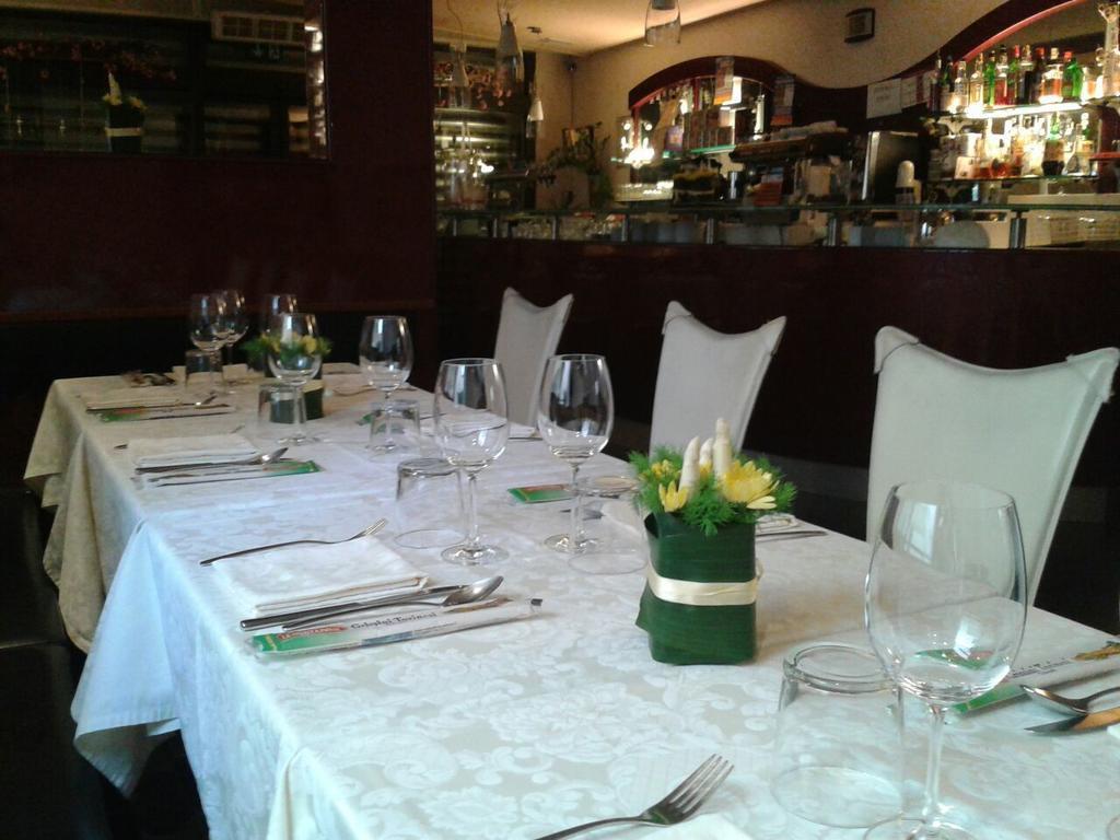 Locanda Trattoria Caffe Cavour Cittadella Eksteriør billede